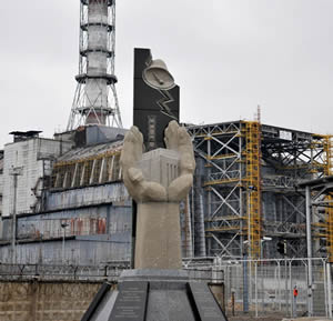 纪念“鬼城”切尔诺贝利核电站爆炸25周年