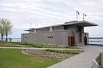 FLW Fontana Boathouse 8545.jpg